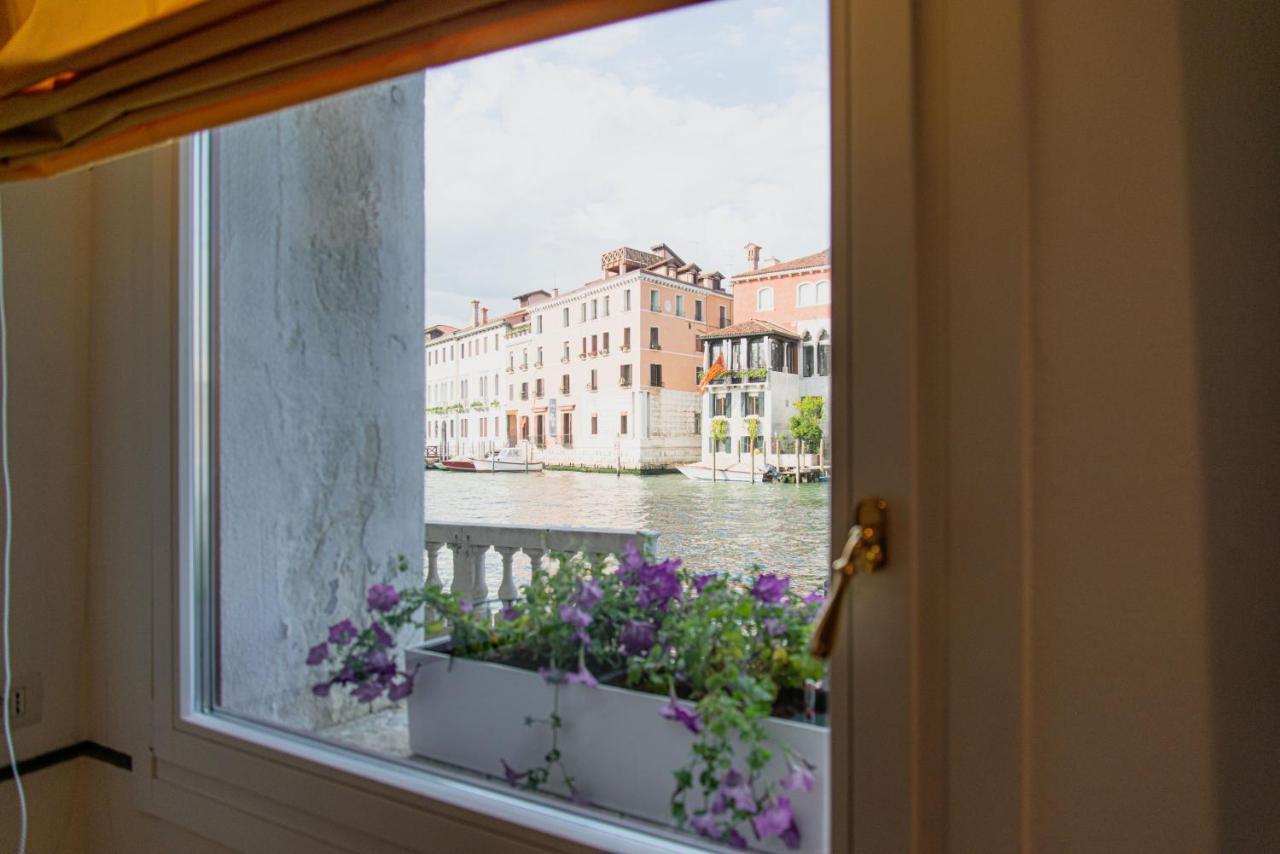 Luxury On The Gran Canal With Wonderful View Венеция Екстериор снимка