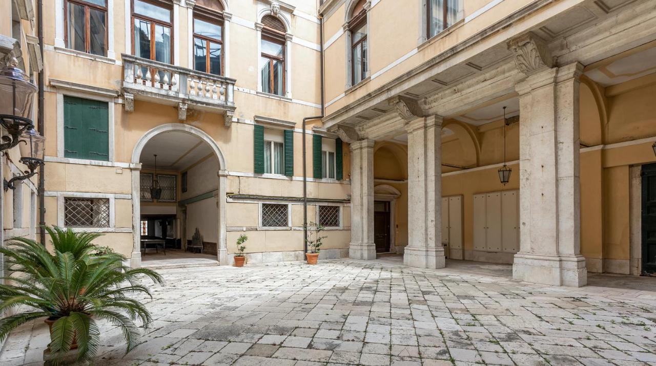 Luxury On The Gran Canal With Wonderful View Венеция Екстериор снимка